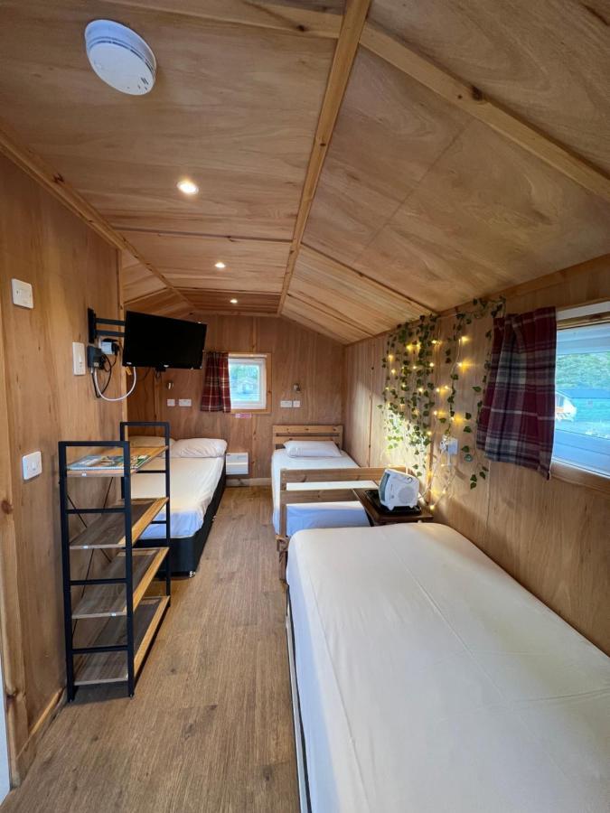 Isle Of Skye Camping Pods ภายนอก รูปภาพ
