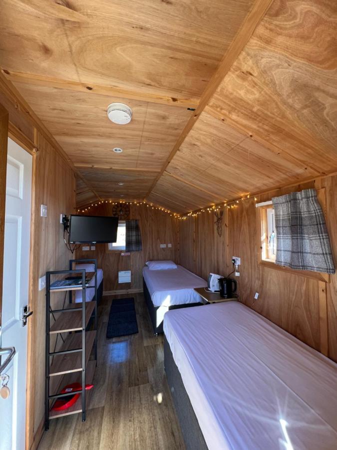 Isle Of Skye Camping Pods ภายนอก รูปภาพ